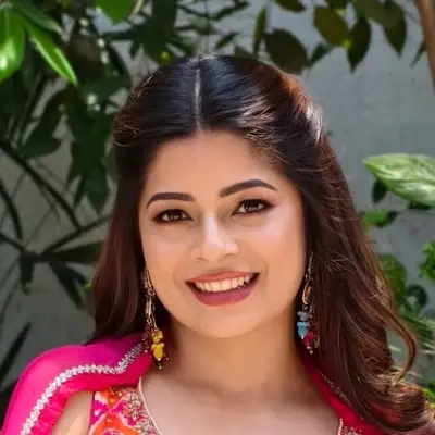 Bavithra B