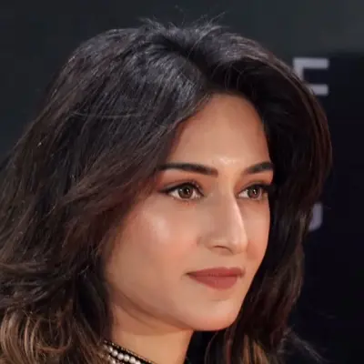 Erica Fernandes