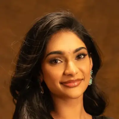 Likhita Yalamanchili