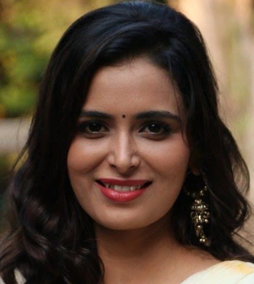 Meenakshi Dixit