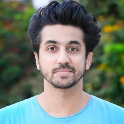 Mumbiker Nikhil