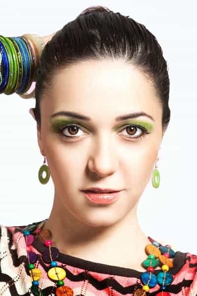 Nauheed Cyrusi