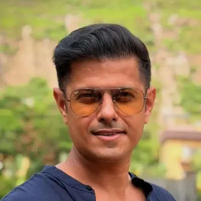 Neil Bhatt