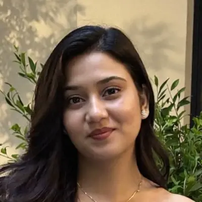 Nidhi Bhagat