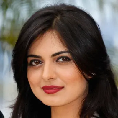 Niharika Singh