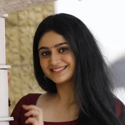 Riya Kapoor