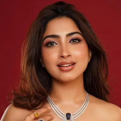 Saanya Iyer